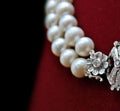 Colier cu perle si diamant